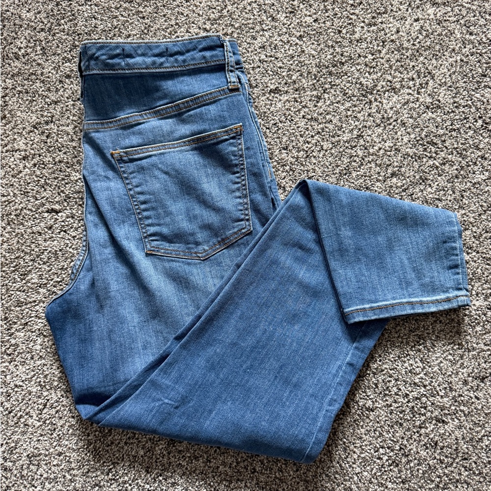 Universal Thread High Rise Skinny Jeans